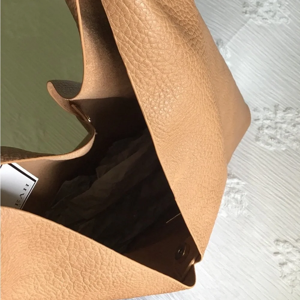 Minimalist Tan Faux Leather Slouchy Hobo Tote Bag - Picture 5 of 5